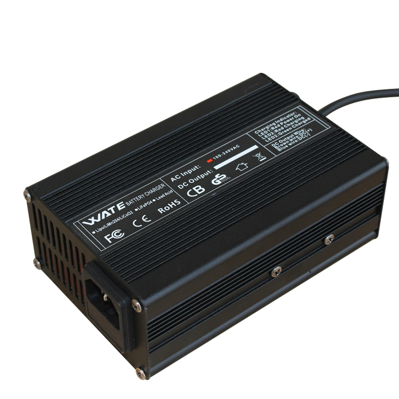 Caricabatteria al litio 84V 3A - 84V 20A Smart Charger recensione e prezzo